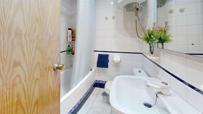 Image No.22-2 Bed Apartment for sale