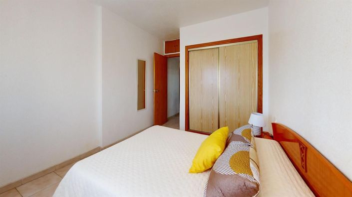 Image No.25-2 Bed Apartment for sale