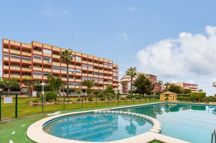 Image No.28-2 Bed Apartment for sale