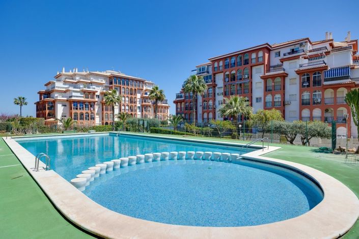 Image No.8-2 Bed Apartment for sale