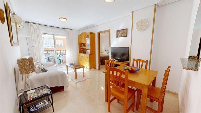 Image No.10-2 Bed Apartment for sale