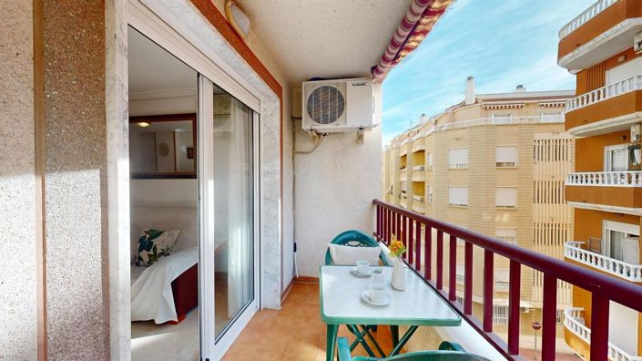 Image No.24-2 Bed Apartment for sale