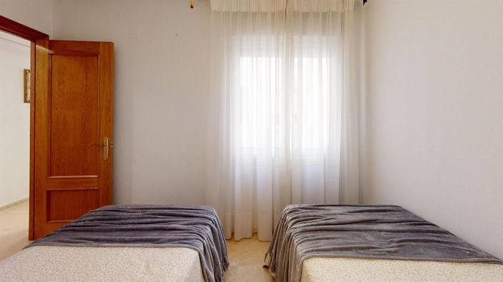 Image No.26-2 Bed Apartment for sale