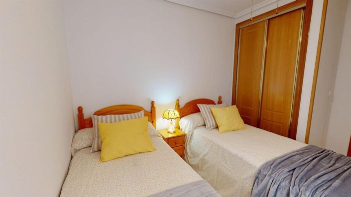 Image No.27-2 Bed Apartment for sale