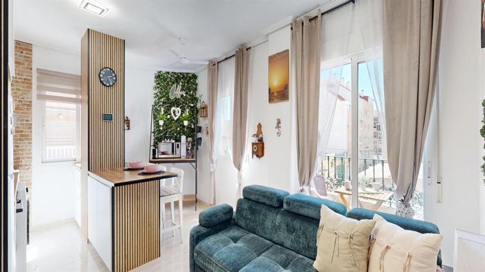 Image No.15-2 Bed Apartment for sale