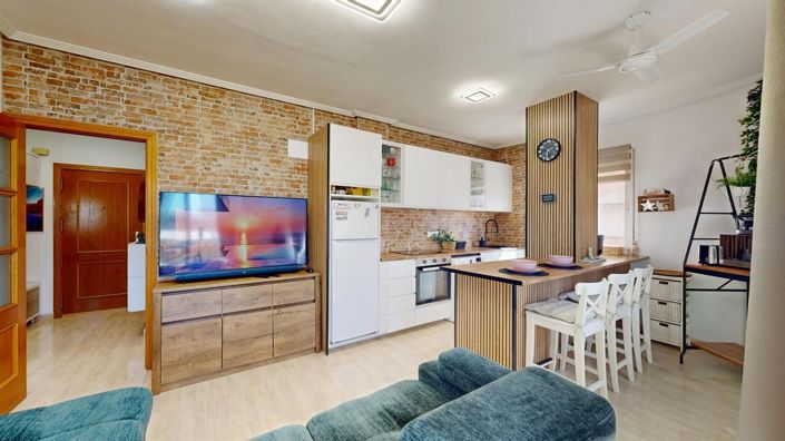 Image No.16-2 Bed Apartment for sale