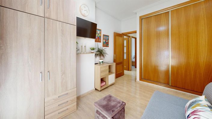 Image No.24-2 Bed Apartment for sale