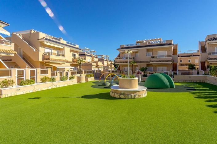Image No.33-3 Bed House for sale