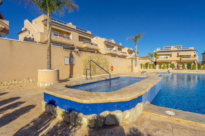 Image No.40-3 Bed House for sale