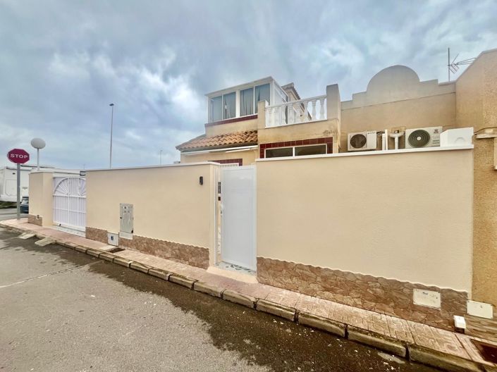 Image No.10-3 Bed Bungalow for sale