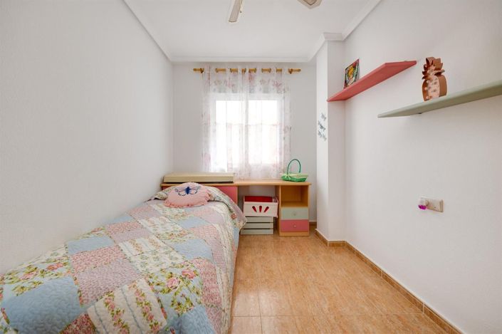 Image No.21-2 Bed Apartment for sale