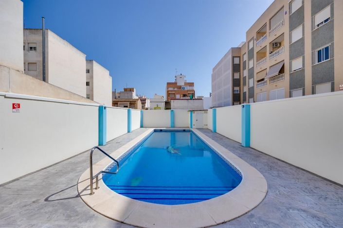 Image No.33-2 Bed Apartment for sale