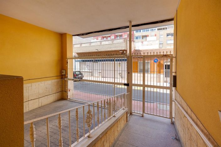 Image No.35-2 Bed Apartment for sale
