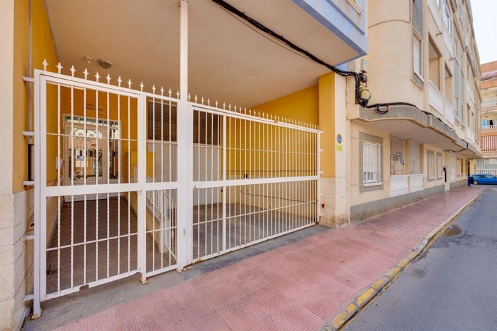 Image No.36-2 Bed Apartment for sale