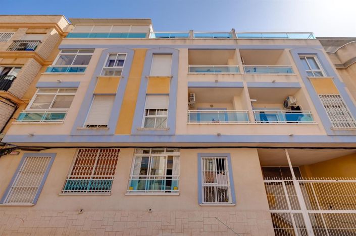 Image No.38-2 Bed Apartment for sale