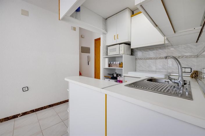 Image No.17-2 Bed Apartment for sale