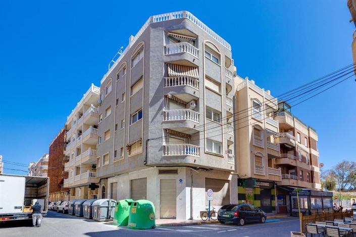 Image No.29-2 Bed Apartment for sale