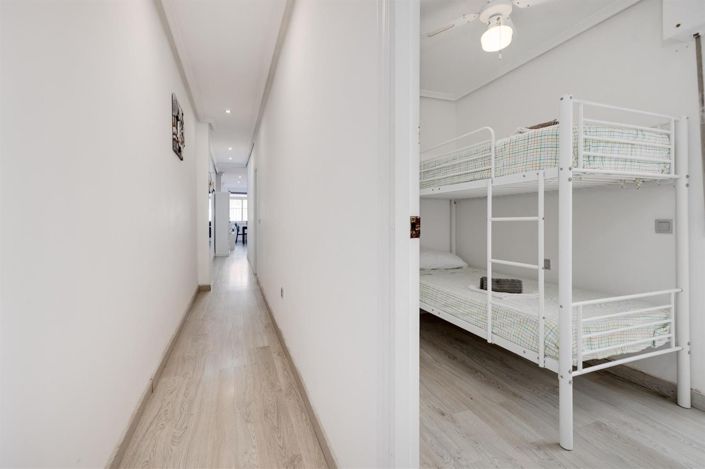 Image No.17-3 Bed Apartment for sale