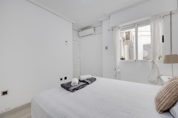 Image No.26-3 Bed Apartment for sale