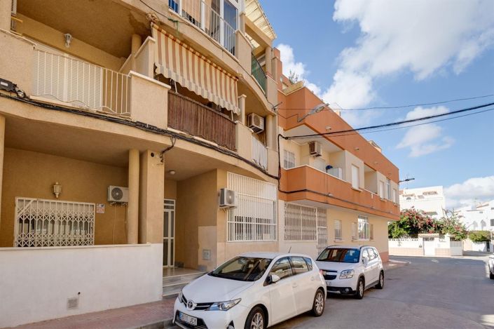 Image No.32-3 Bed Apartment for sale
