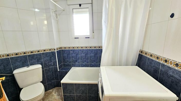 Image No.19-2 Bed Apartment for sale
