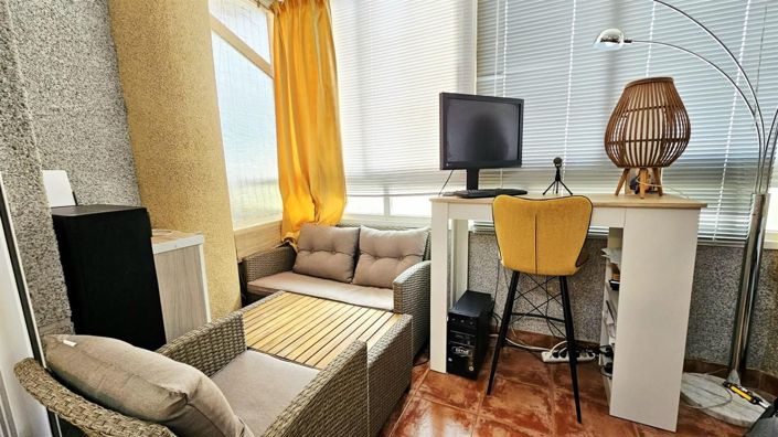 Image No.21-2 Bed Apartment for sale