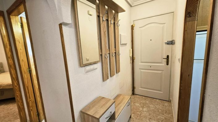 Image No.25-2 Bed Apartment for sale