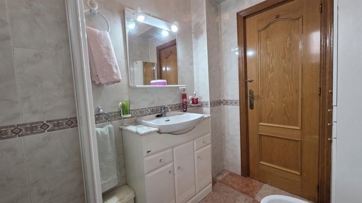 Image No.16-3 Bed Apartment for sale