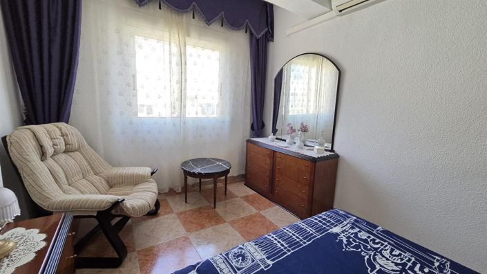 Image No.25-3 Bed Apartment for sale