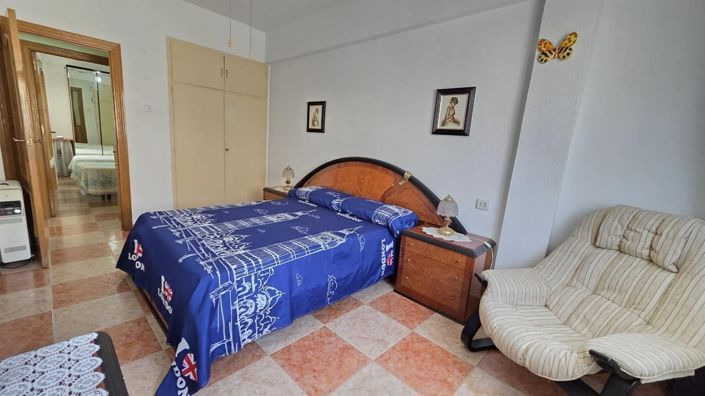 Image No.26-3 Bed Apartment for sale