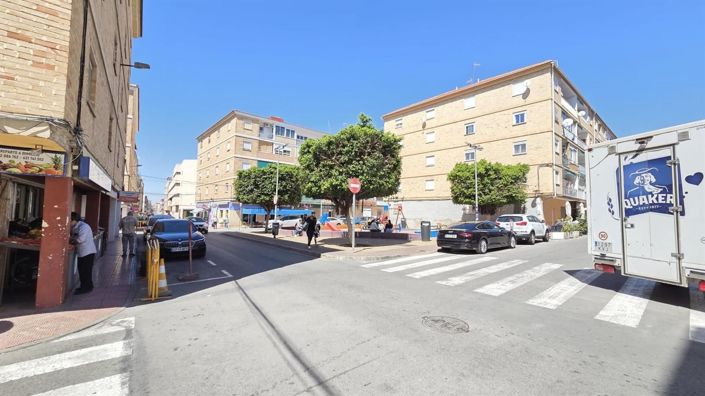 Image No.33-3 Bed Apartment for sale