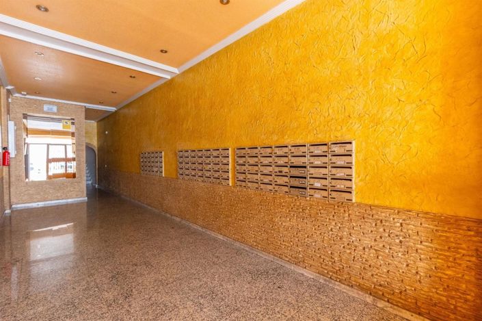 Image No.17-Apartment for sale