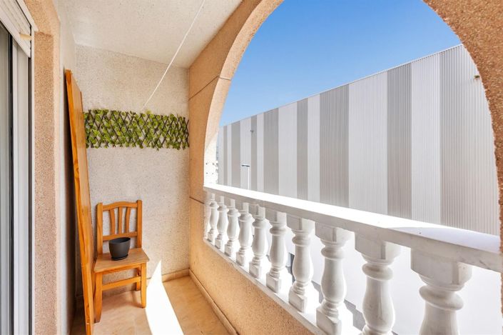 Image No.5-Apartment for sale