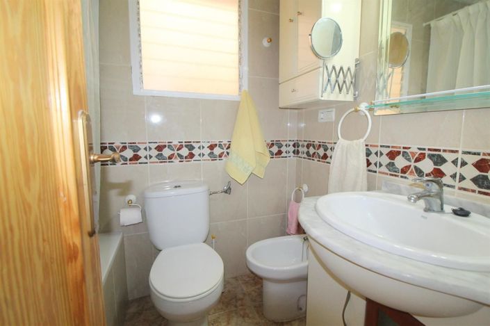 Image No.14-2 Bed Apartment for sale