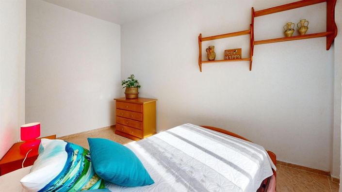 Image No.24-3 Bed Apartment for sale