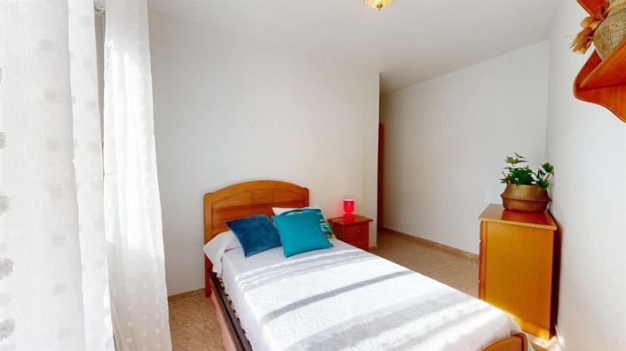 Image No.25-3 Bed Apartment for sale