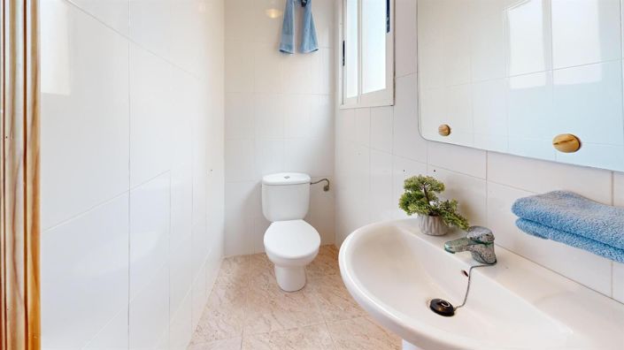 Image No.34-3 Bed Apartment for sale