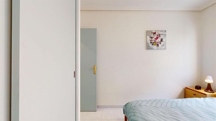 Image No.29-3 Bed House for sale