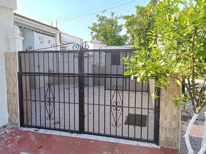 Image No.2-2 Bed Bungalow for sale