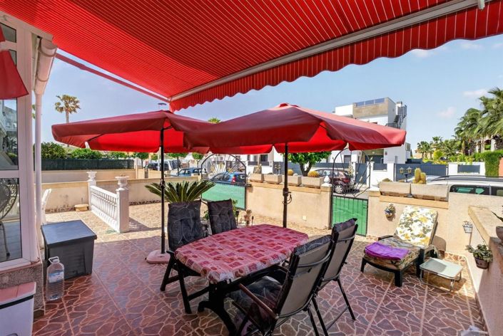 Image No.24-2 Bed House for sale