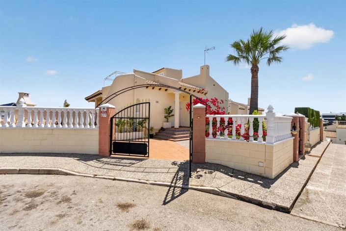 Image No.37-4 Bed Villa for sale