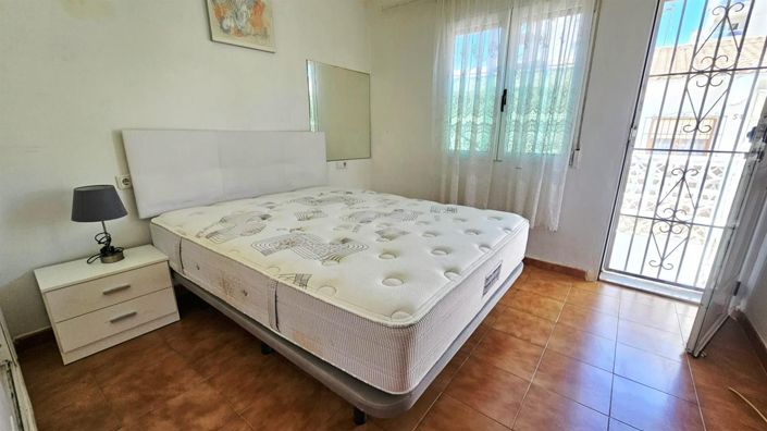 Image No.15-1 Bed House for sale