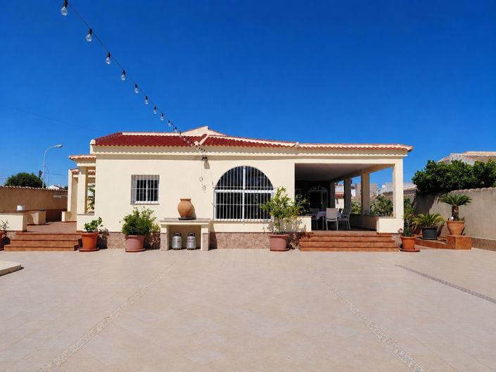 Image No.35-Villa de 4 chambres à vendre à Torrevieja