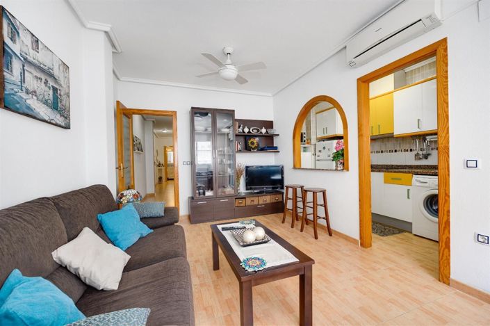 Image No.20-2 Bed Apartment for sale