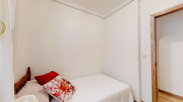 Image No.25-3 Bed Apartment for sale