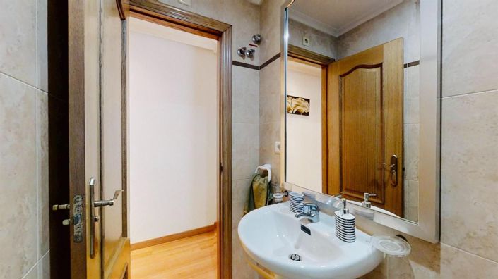 Image No.28-3 Bed Apartment for sale
