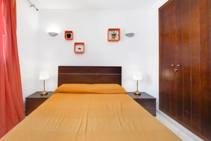 Image No.23-2 Bed Apartment for sale
