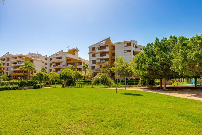 Image No.51-2 Bed Apartment for sale