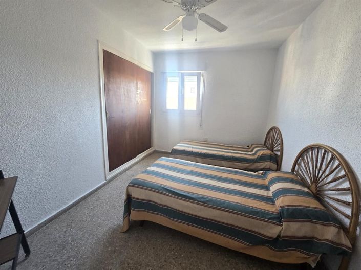 Image No.17-3 Bed Apartment for sale