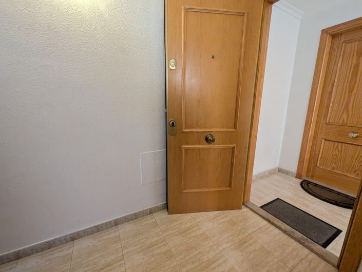 Image No.12-2 Bed Apartment for sale